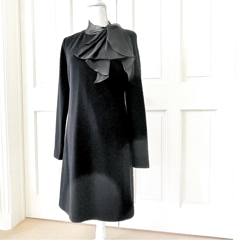 Milly black wool long sleeved dress M